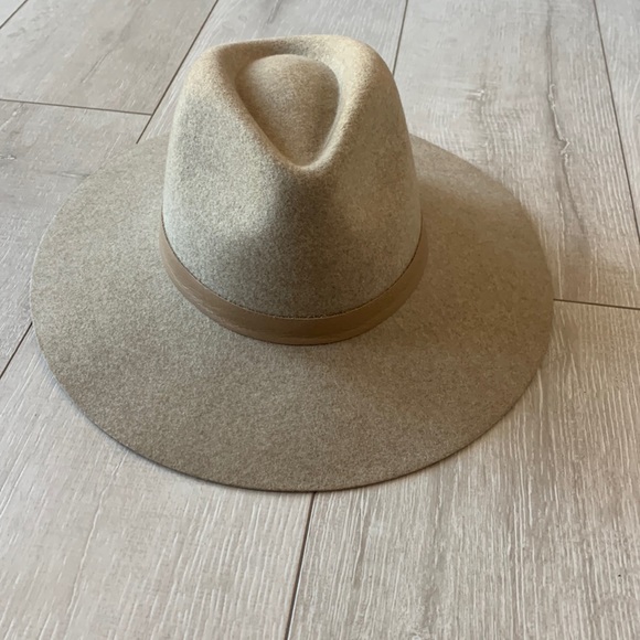 Lack Of Color Accessories - NWOT LACK OF COLOR TAN 100% AUSTRALIAN WOOL HAT SIZE 57M (M) PRISTINE CONDITION
